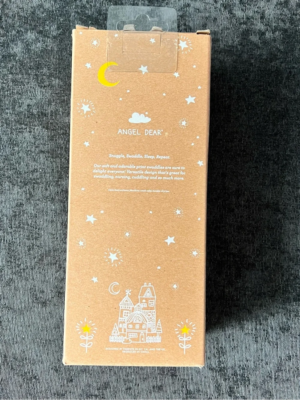 NWT Angel Dear Bamboo Avocado Toast Swaddle